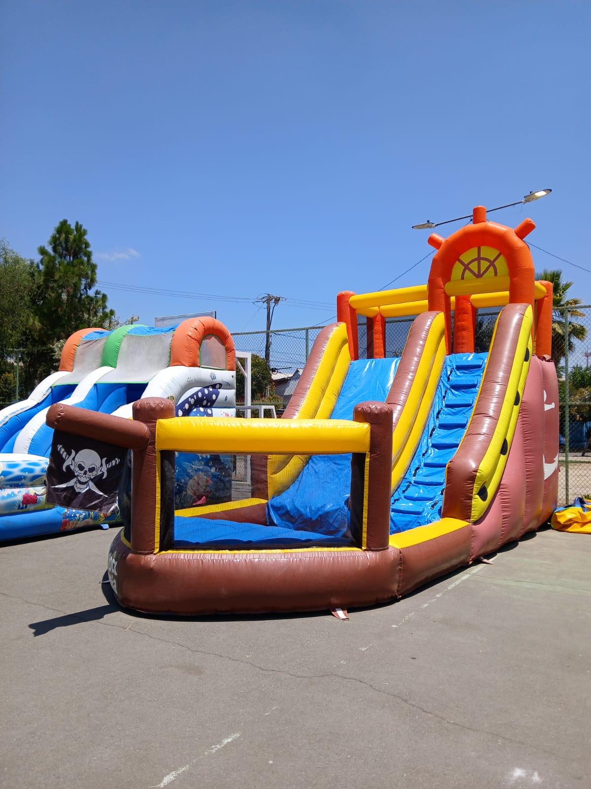 Barco Pirata Inflable